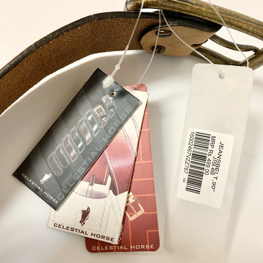 *GIFTED* Retails $500 NWT Perfect Celestial Horse 90cm Leather Belt
